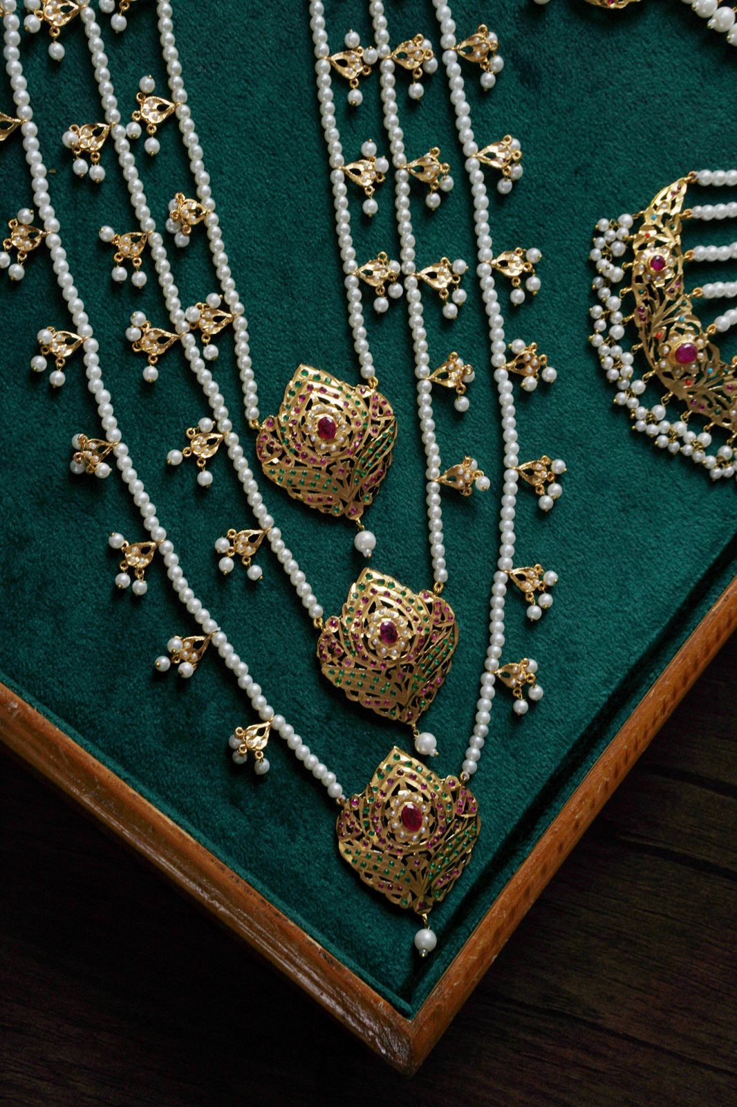 Zeenat Multi and Pearl Gold-plated Bridal Set