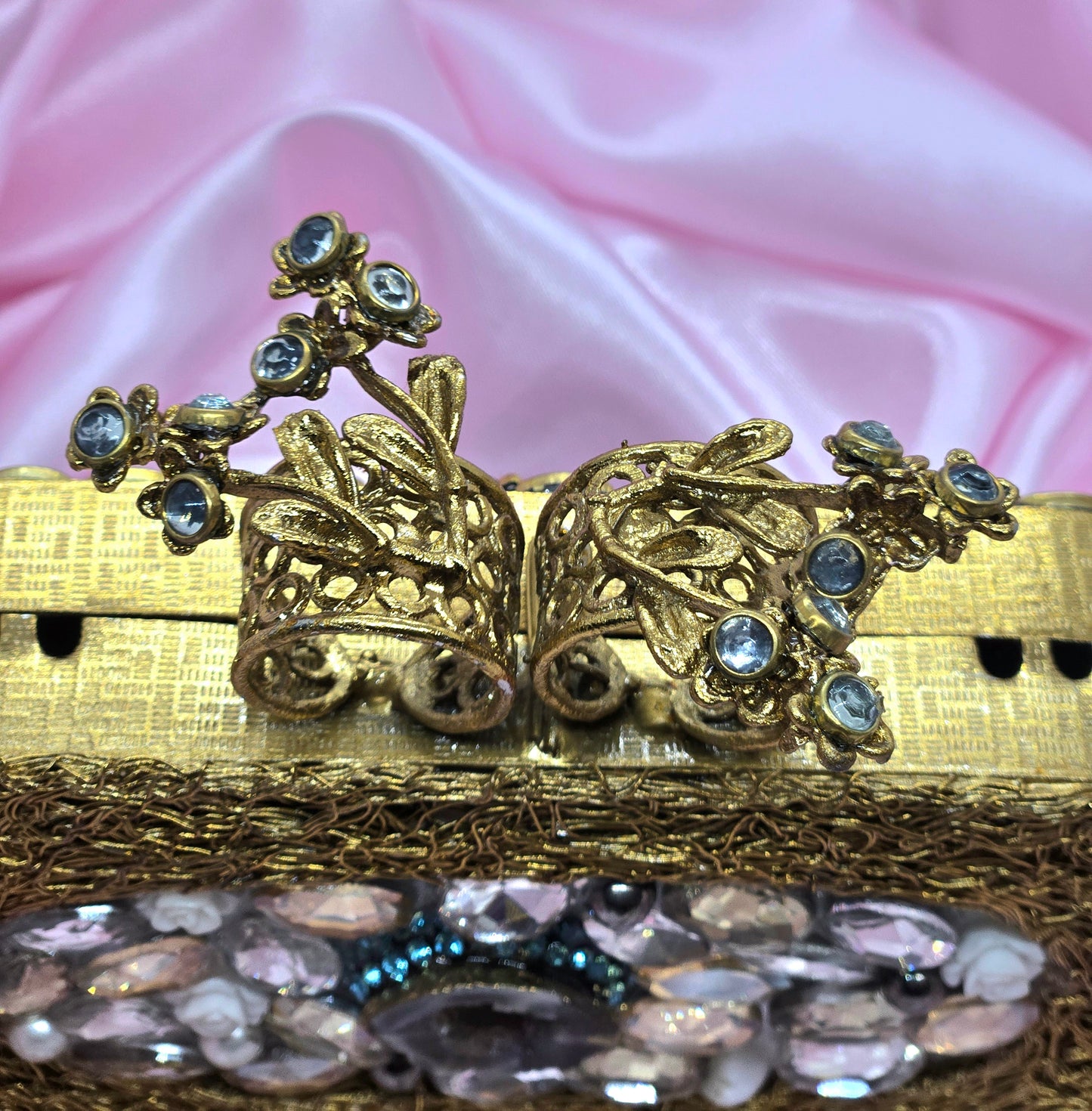 Sheesh Mahal Mini clutch