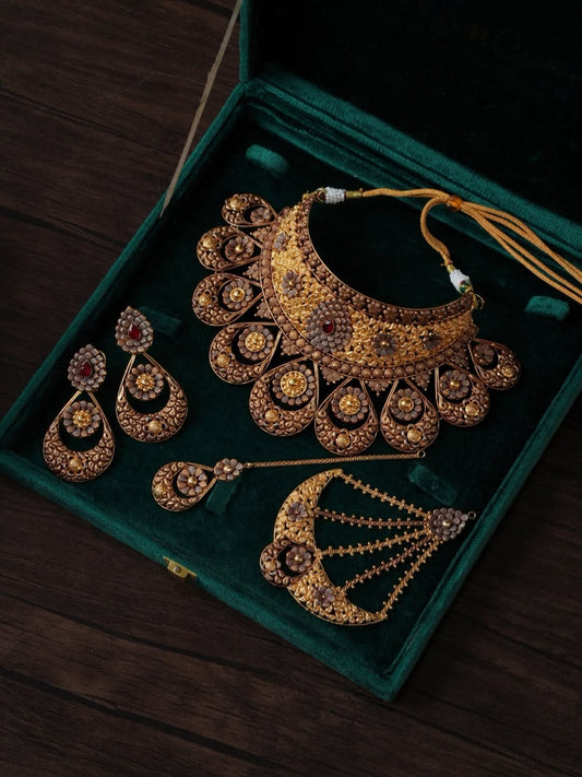 Mahtab 22k Gold-plated Antique Bridal Jewellery Set (Pre Order only)