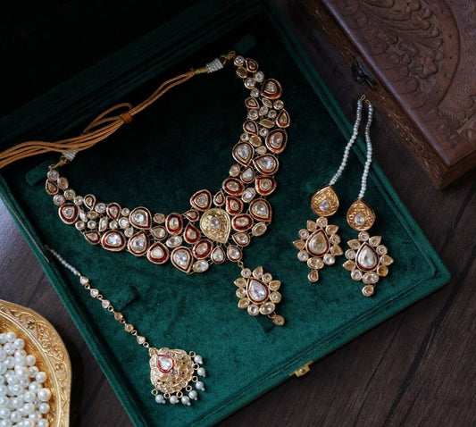 Aarzoo Gold-plated Polki Set