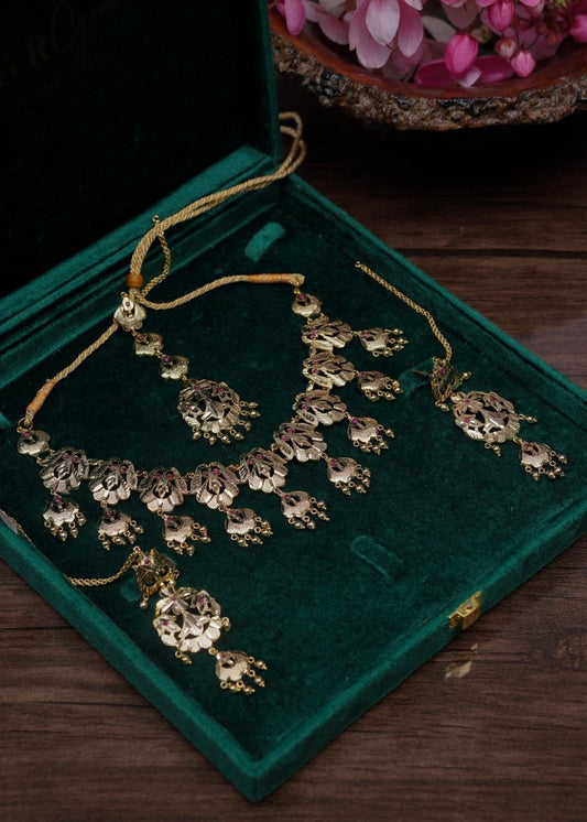 Zarmin Hyderabadi Jadua Gold-plated Necklace Set