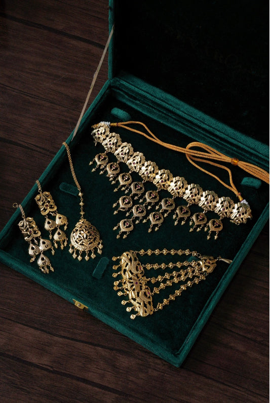 Chandi Mahal 24k Gold Choker Set