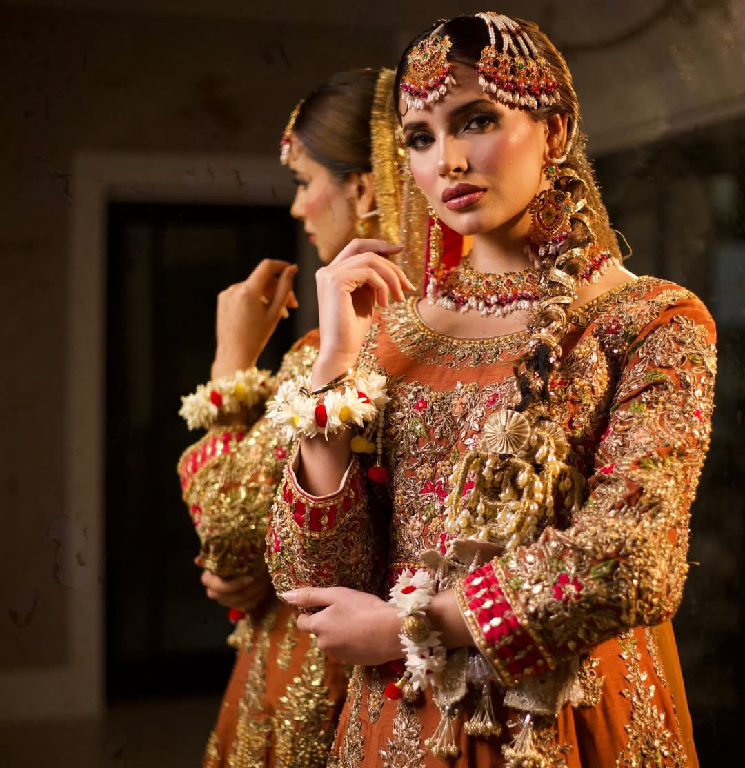 Asia Nauratan Bridal Set