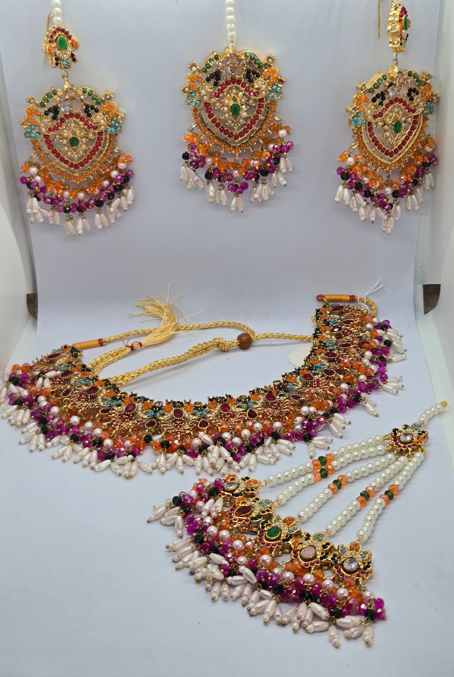Asia Nauratan Bridal Set