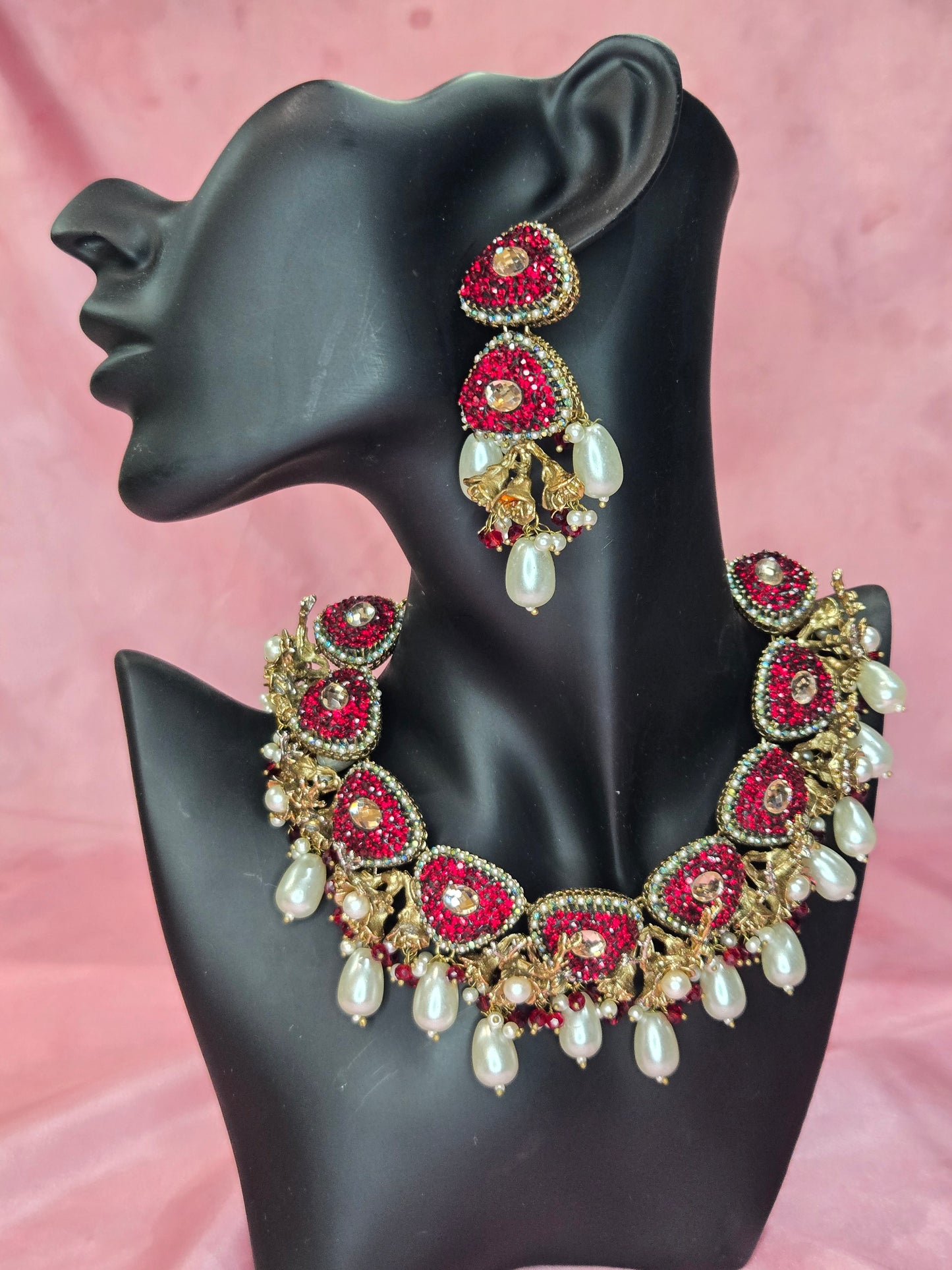 Queen's Heirloom